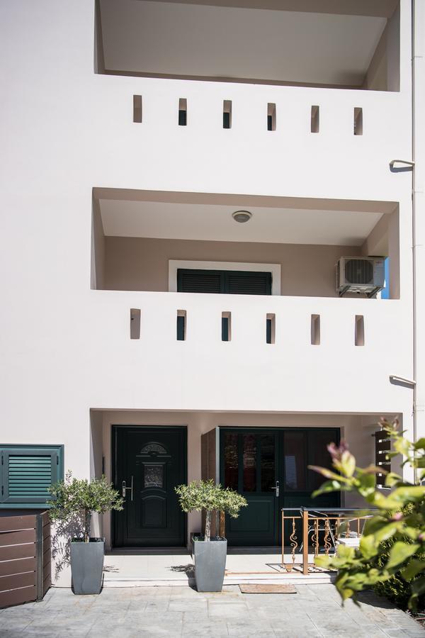 Alexandros Apartment Lefkada City Exterior photo